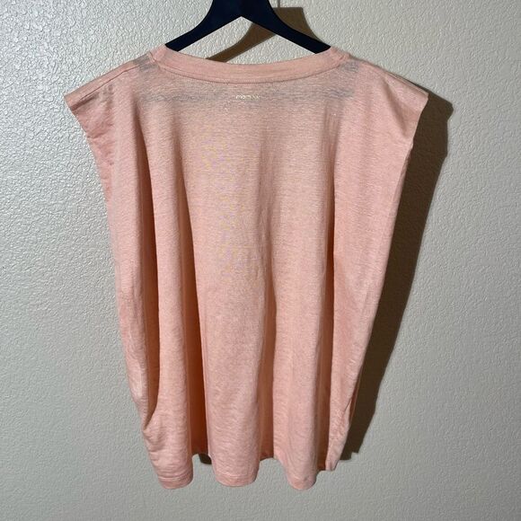 Elegant Peach Sleeveless Muscle Tee - Picture 2 of 8